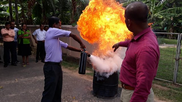 ගිණි ආරක්ෂණ පුහුණුව 2019/03/01
