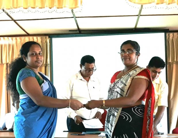 කාර්යාල තර﻿ඟ ත්‍යාග ප්‍රදානය 2019